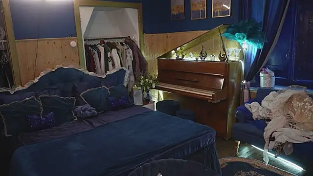 Snapshot of VanessaDoyle chatting on October 30, 2025, 3:13 pm VanessaDoyle online show from October 30, 2025, 3:13 pm