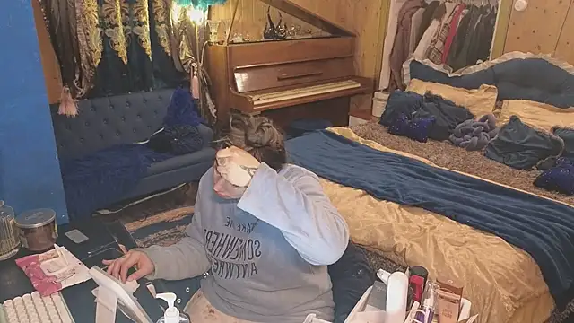 Snapshot of VanessaDoyle chatting on January 9, 2026, 3:09 am VanessaDoyle online show from January 9, 2026, 3:09 am