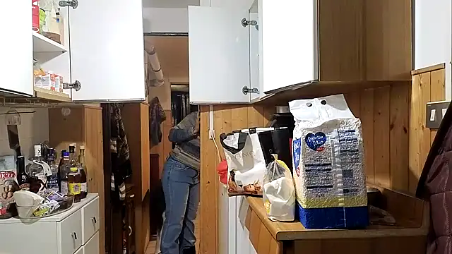 Snapshot of VanessaDoyle chatting on February 23, 2026, 5:32 pm VanessaDoyle online show from February 23, 2026, 5:32 pm