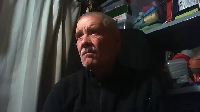 nonnomaturobisex online show from October 15, 2025, 5:13 pm