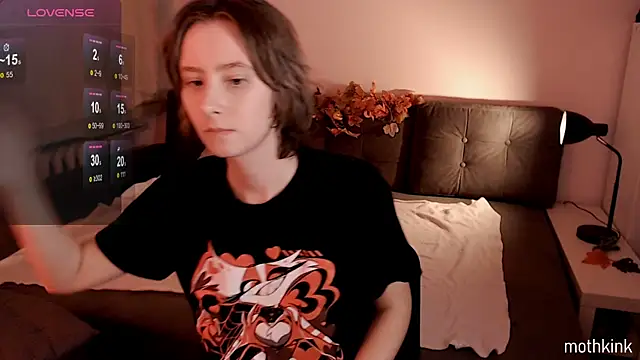 mothkink online show from October 29, 2025, 5:58 pm