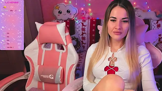 ivannatompsonnn online show from February 8, 2025, 6:12 am