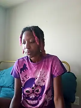 oliviaprettypussy online show from July 12, 2026, 1:13 pm