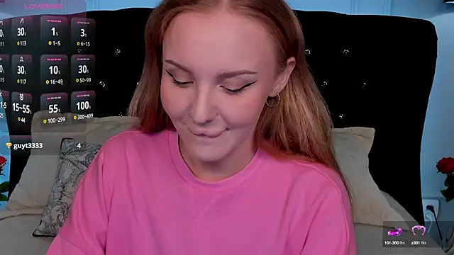 Snapshot of LianaFord chatting on March 6, 2025, 8:37 pm LianaFord online show from March 6, 2025, 8:37 pm
