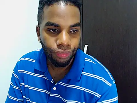 Snapshot of Rene_hotman chatting on October 21, 2025, 7:58 pm Rene hotman online show from October 21, 2025, 7:58 pm