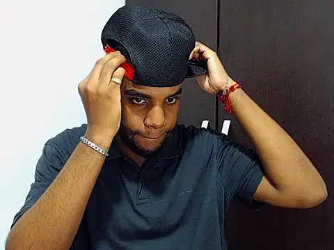 Snapshot of Rene_hotman chatting on October 29, 2025, 9:16 pm Rene hotman online show from October 29, 2025, 9:16 pm