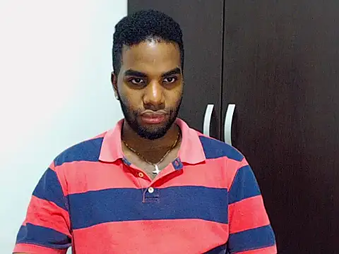 Snapshot of Rene_hotman chatting on October 30, 2025, 8:42 pm Rene hotman online show from October 30, 2025, 8:42 pm