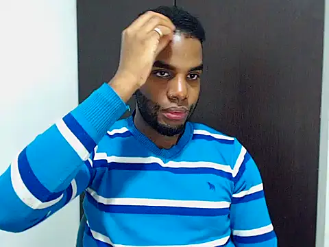 Snapshot of Rene_hotman chatting on November 16, 2025, 8:47 pm Rene hotman online show from November 16, 2025, 8:47 pm