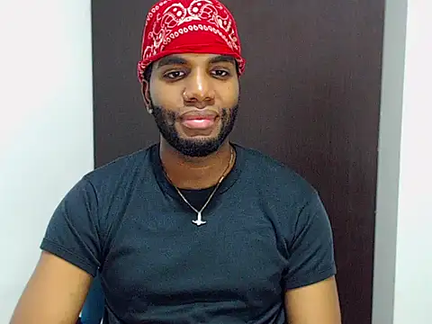 Snapshot of Rene_hotman chatting on November 24, 2025, 7:57 pm Rene hotman online show from November 24, 2025, 7:57 pm