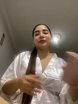 Snapshot of DulceChloe99 chatting on February 25, 2026, 8:51 pm DulceChloe99 online show from February 25, 2026, 8:51 pm