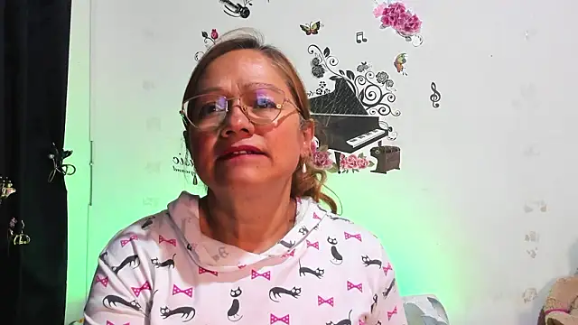 Snapshot of anthonela_mature_ chatting on February 5, 2026, 12:04 am anthonela mature online show from February 5, 2026, 12:04 am
