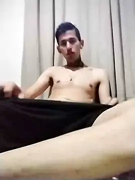 Snapshot of BIG___BEN chatting on December 16, 2024, 1:42 am BIG BEN online show from December 16, 2024, 1:42 am