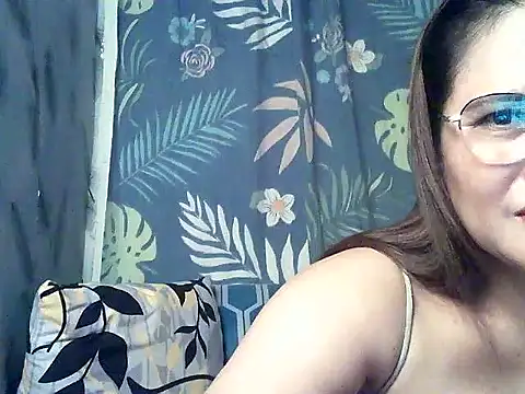 Amazing Angel22 online show from October 12, 2025, 6:07 pm