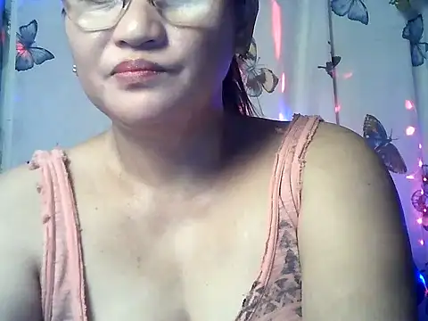 Snapshot of Amazing_Angel22 chatting on March 5, 2026, 10:39 pm Amazing Angel22 online show from March 5, 2026, 10:39 pm