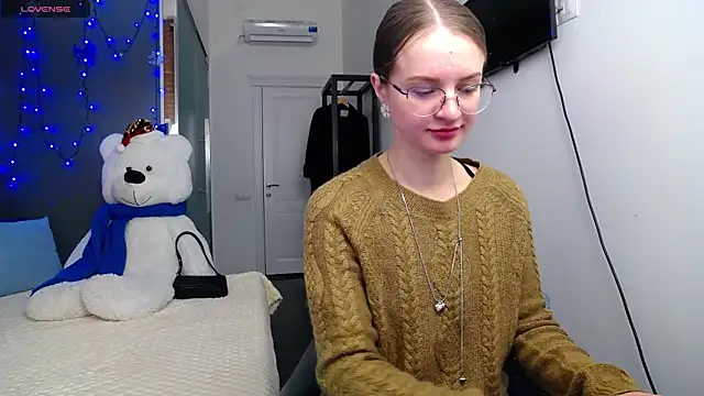 Snapshot of KateJonson chatting on January 22, 2025, 7:46 am KateJonson online show from January 22, 2025, 7:46 am