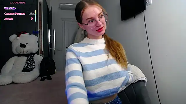 Snapshot of KateJonson chatting on February 28, 2025, 7:48 am KateJonson online show from February 28, 2025, 7:48 am