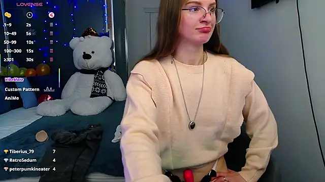 Snapshot of KateJonson chatting on March 18, 2025, 11:41 am KateJonson online show from March 18, 2025, 11:41 am