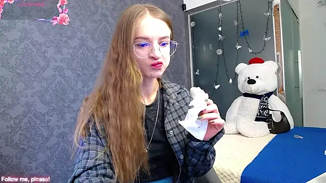 Snapshot of KateJonson chatting on September 13, 2025, 6:57 am KateJonson online show from September 13, 2025, 6:57 am