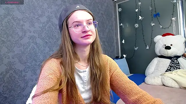 Snapshot of KateJonson chatting on October 24, 2025, 6:43 am KateJonson online show from October 24, 2025, 6:43 am