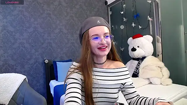 Snapshot of KateJonson chatting on October 31, 2025, 12:17 pm KateJonson online show from October 31, 2025, 12:17 pm