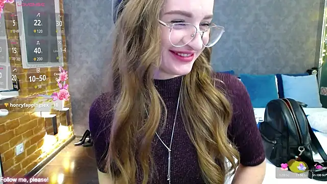 Snapshot of KateJonson chatting on November 3, 2025, 1:12 pm KateJonson online show from November 3, 2025, 1:12 pm