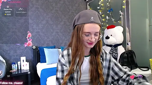 Snapshot of KateJonson chatting on November 5, 2025, 7:30 am KateJonson online show from November 5, 2025, 7:30 am