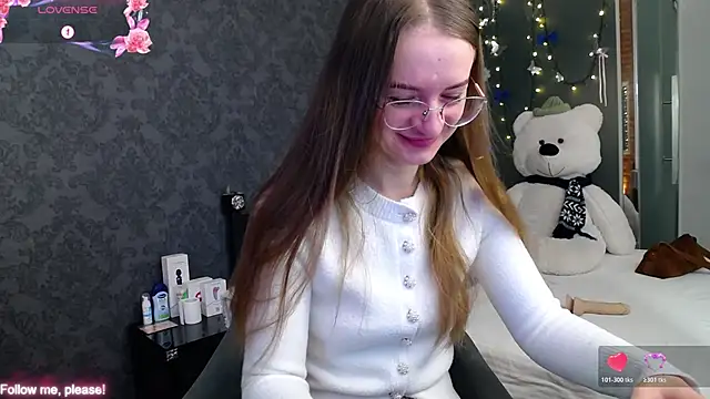 Snapshot of KateJonson chatting on November 25, 2025, 7:19 am KateJonson online show from November 25, 2025, 7:19 am