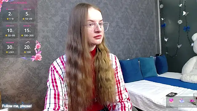 Snapshot of KateJonson chatting on December 4, 2025, 7:39 am KateJonson online show from December 4, 2025, 7:39 am