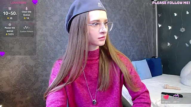 Snapshot of KateJonson chatting on February 14, 2026, 10:56 am KateJonson online show from February 14, 2026, 10:56 am