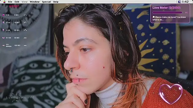 Snapshot of Kryptosworld chatting on February 13, 2026, 8:38 pm Kryptosworld online show from February 13, 2026, 8:38 pm