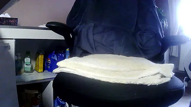 suedel65 online show from February 1, 2026, 2:37 pm