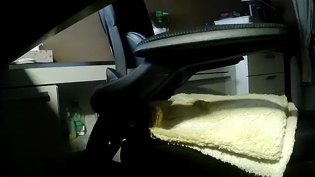 suedel65 online show from March 27, 2026, 3:12 am