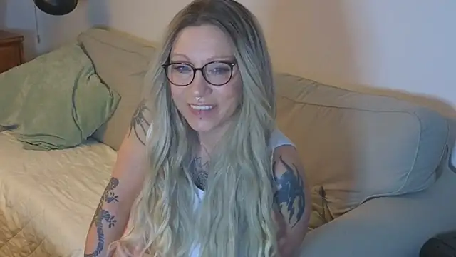 Jan ina online show from March 9, 2025, 1:25 am