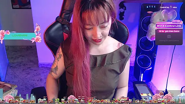 Snapshot of pink-2022 chatting on December 17, 2024, 8:43 pm pink-2022 online show from December 17, 2024, 8:43 pm