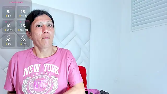 Snapshot of Cleopatra_Trans chatting on February 27, 2026, 7:36 pm Cleopatra Trans online show from February 27, 2026, 7:36 pm