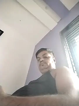 Desi Londa 143 online show from October 29, 2025, 3:20 am