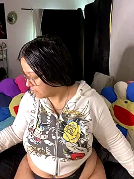 MsConejitaa online show from October 24, 2025, 5:20 pm