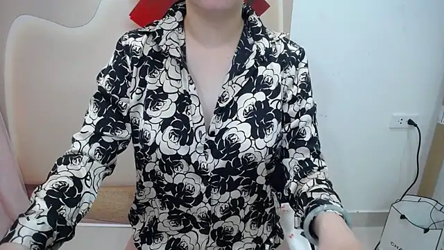 Leiershery online show from October 9, 2025, 1:14 am