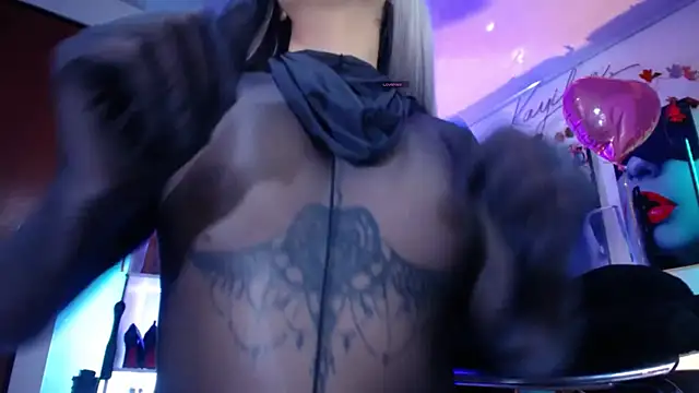 Snapshot of kayilyn chatting on February 11, 2026, 12:10 pm kayilyn online show from February 11, 2026, 12:10 pm