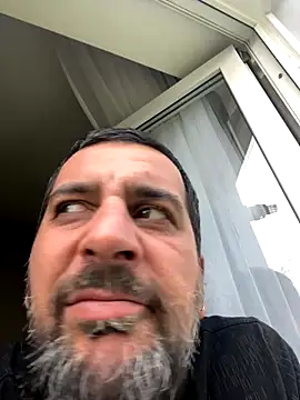 Snapshot of TigerOne19 chatting on October 27, 2025, 12:31 pm TigerOne19 online show from October 27, 2025, 12:31 pm