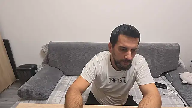 TigerOne19 online show from November 17, 2025, 7:08 pm