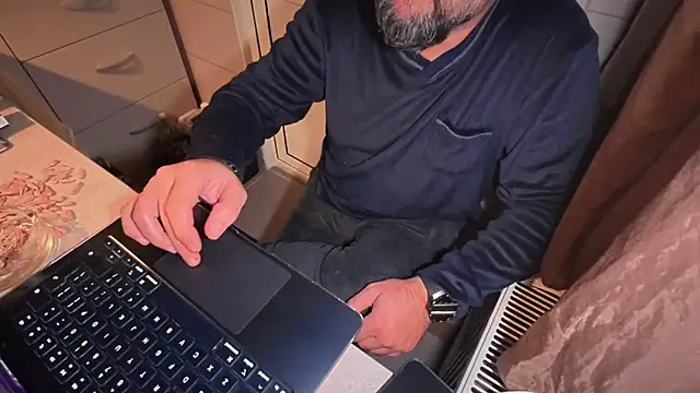 TigerOne19 online show from November 23, 2025, 9:03 pm