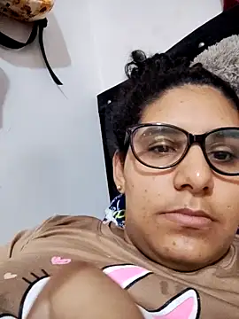 Snapshot of DanielleEvans_ chatting on February 24, 2025, 2:37 pm DanielleEvans online show from February 24, 2025, 2:37 pm