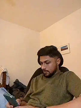  IRRESISTIBLE  online show from January 25, 2025, 2:03 pm