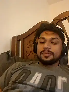  IRRESISTIBLE  online show from January 31, 2025, 6:36 pm