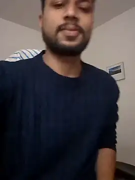  IRRESISTIBLE  online show from March 11, 2025, 2:18 pm