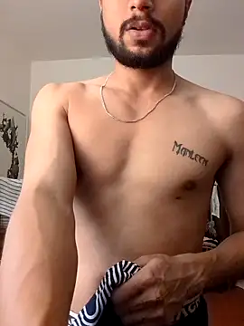  IRRESISTIBLE  online show from September 16, 2025, 1:01 pm