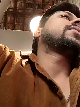 Snapshot of _IRRESISTIBLE_ chatting on June 25, 2026, 7:13 am IRRESISTIBLE online show from June 25, 2026, 7:13 am