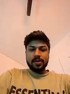 Snapshot of _IRRESISTIBLE_ chatting on July 8, 2026, 10:42 am IRRESISTIBLE online show from July 8, 2026, 10:42 am