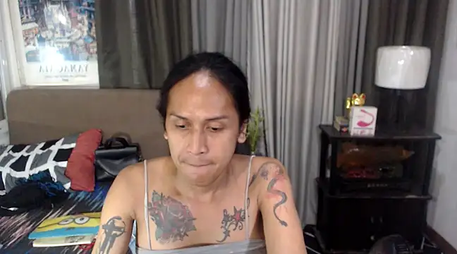 Snapshot of TSnaughtyBIGCOCK chatting on February 17, 2025, 12:21 am TSnaughtyBIGCOCK online show from February 17, 2025, 12:21 am